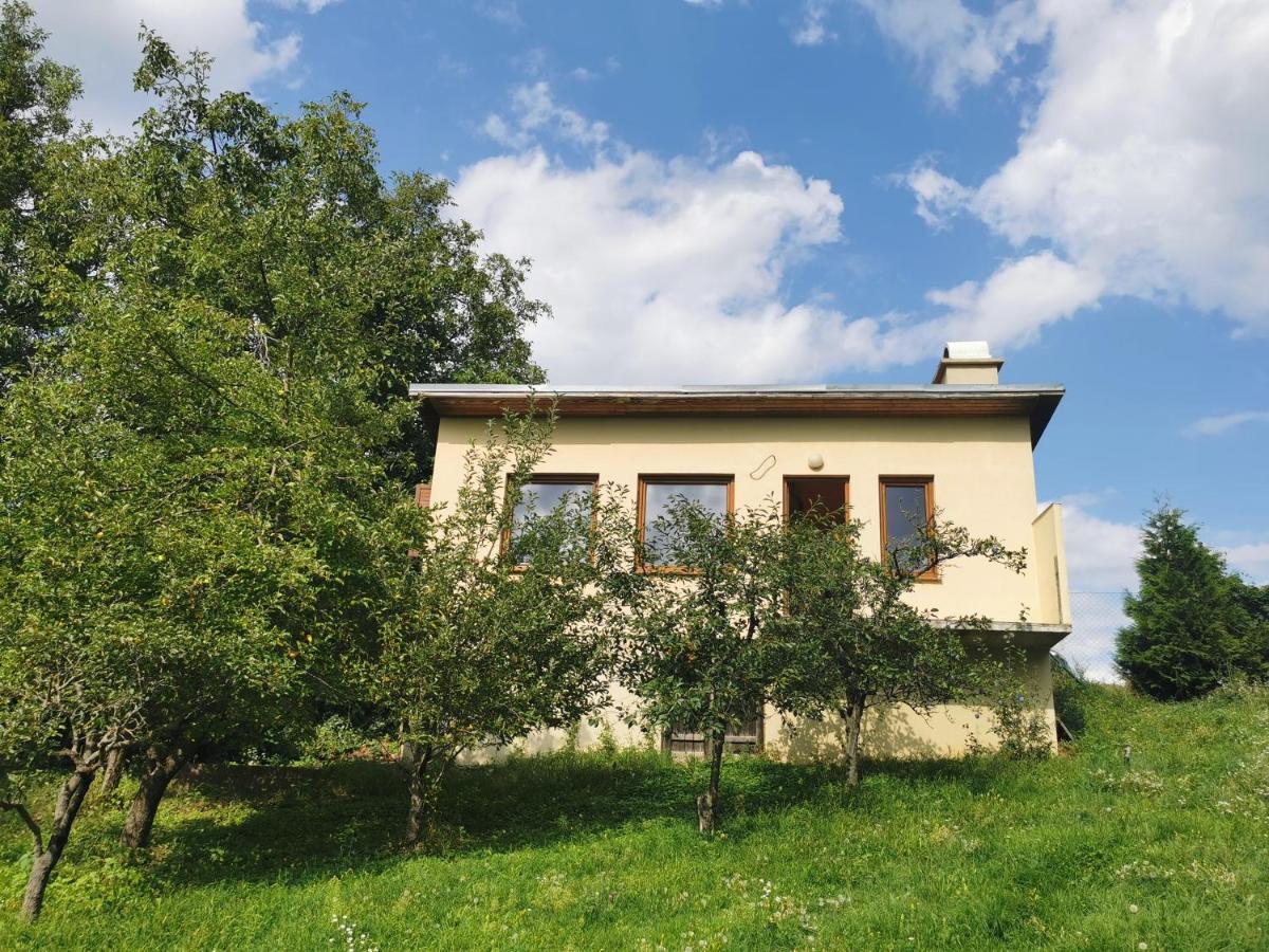 Sunset House Piestany Bungalow Banka Екстер'єр фото
