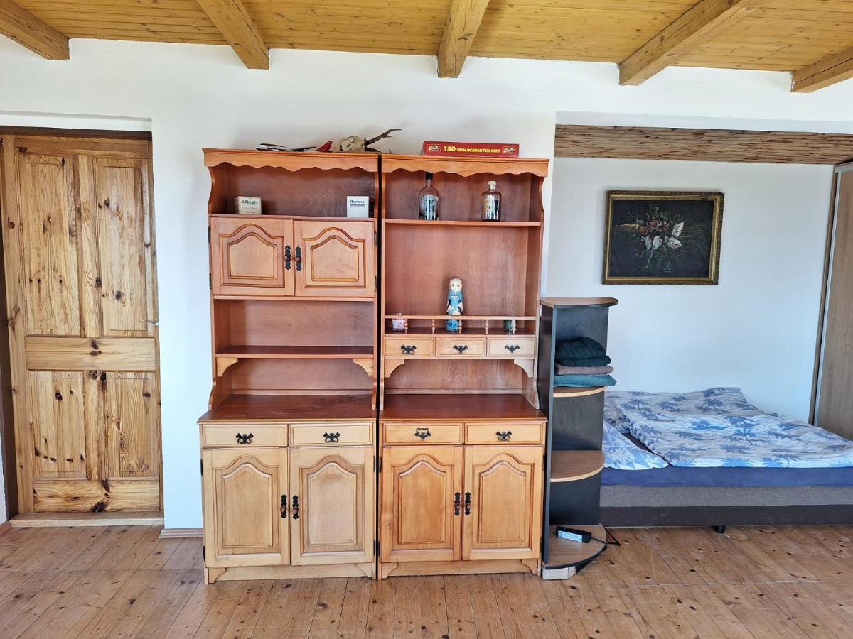 Sunset House Piestany Bungalow Banka Екстер'єр фото