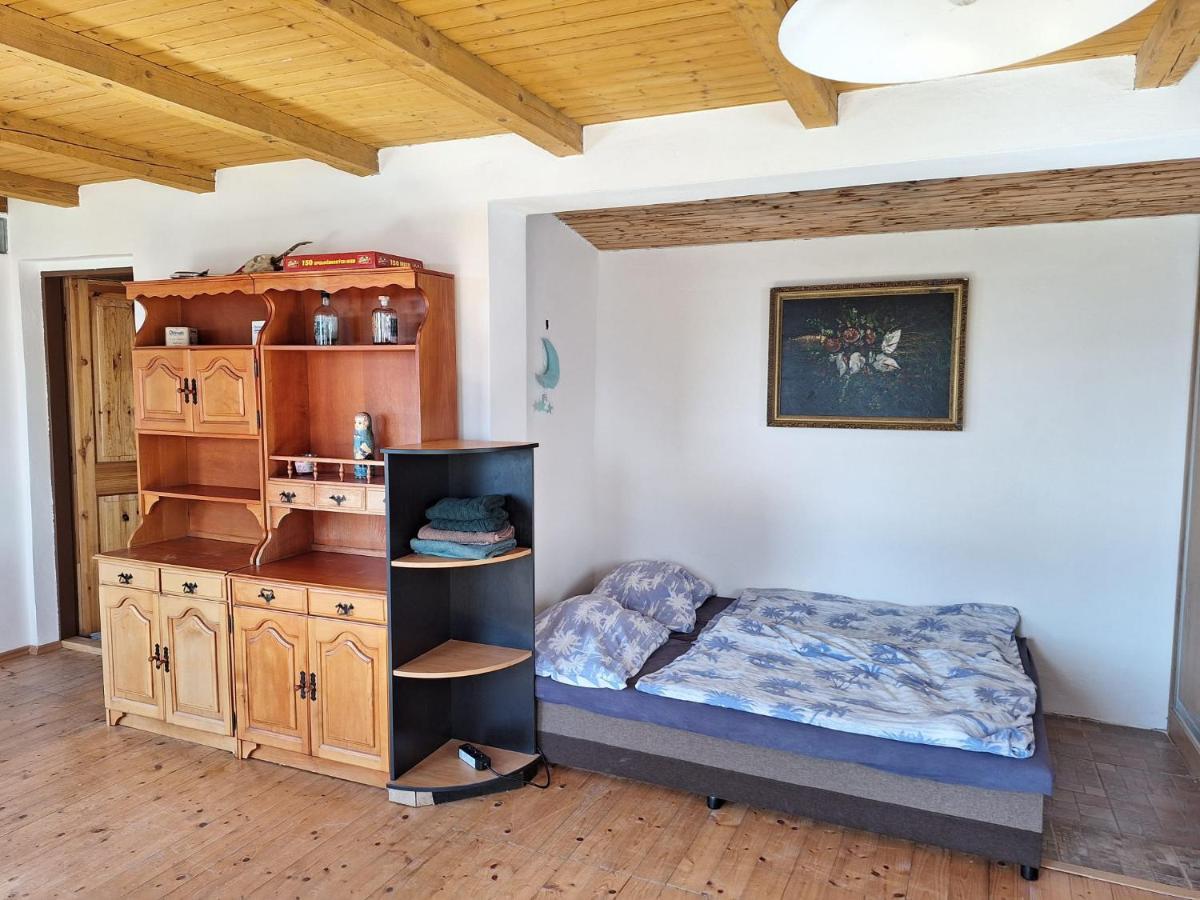 Sunset House Piestany Bungalow Banka Екстер'єр фото