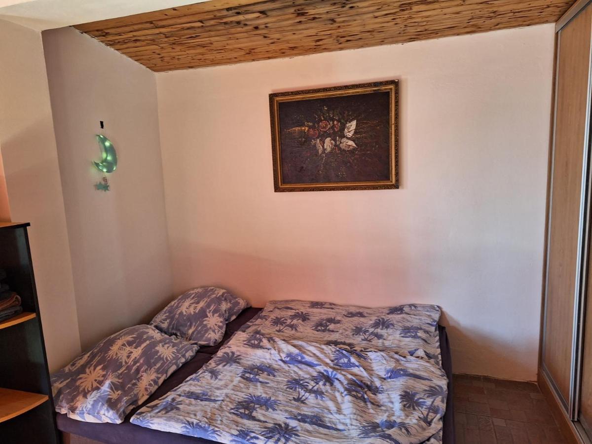 Sunset House Piestany Bungalow Banka Екстер'єр фото